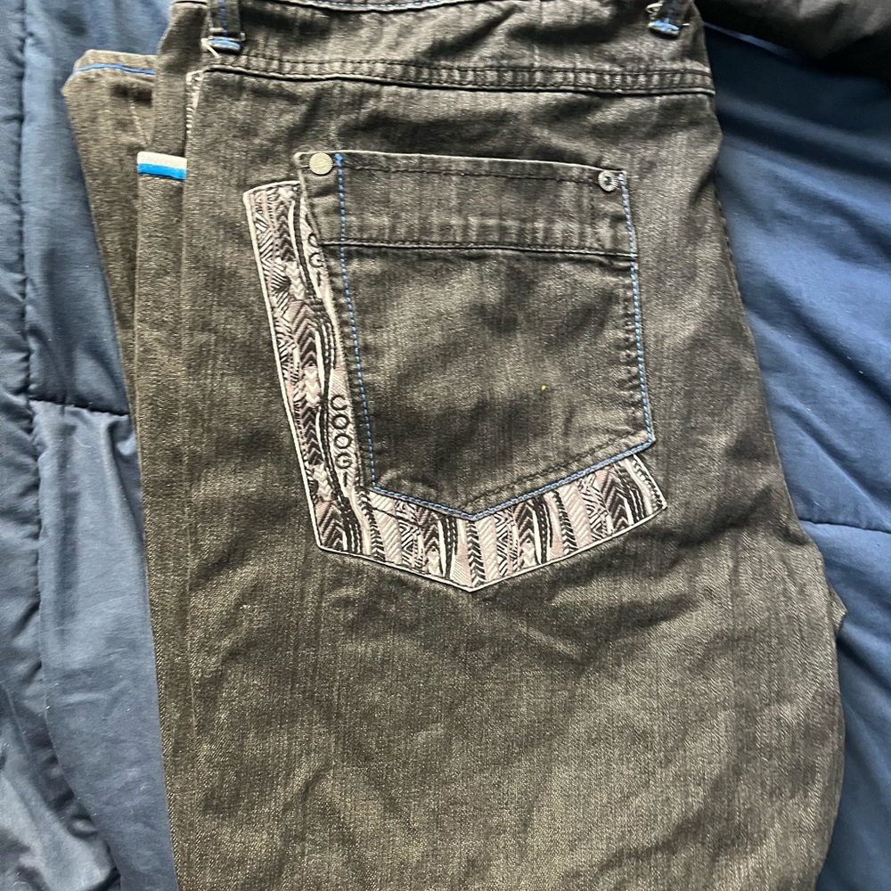 COOGI Black Jeans with Patterned Pocket